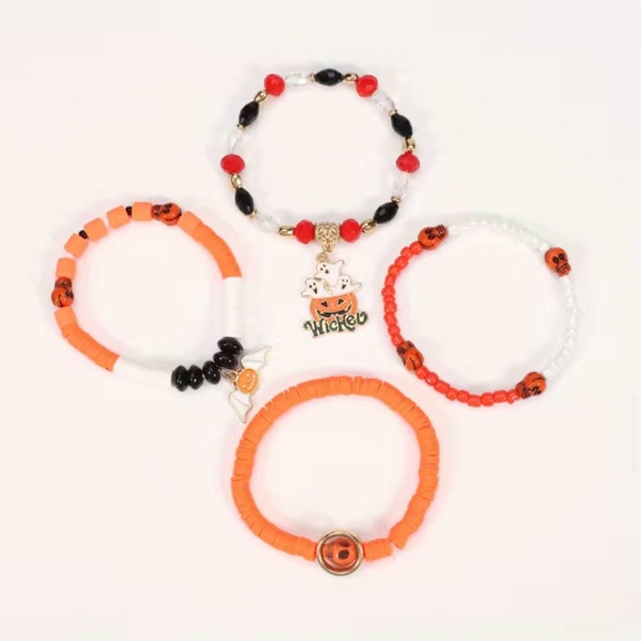 4 Halloween themed stackable bracelets with charms & beads - Picture 4 of 13